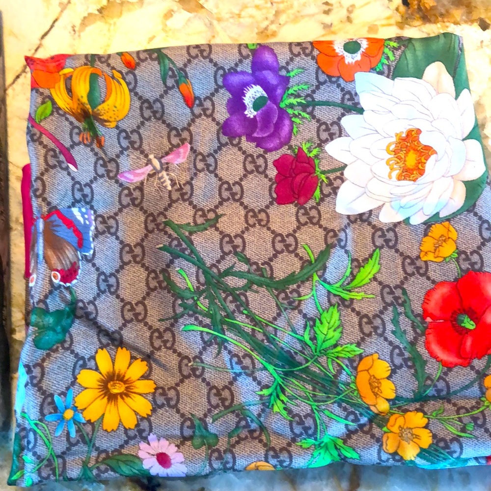 Gucci GG Floral Scarf